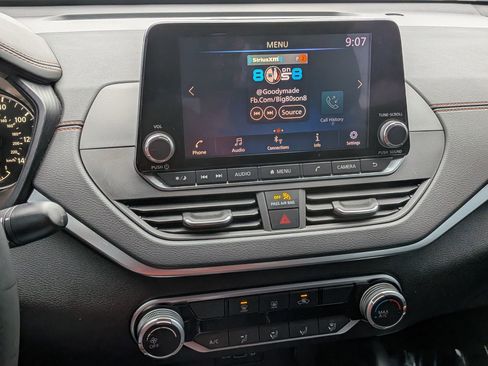 Used 2022 Nissan Altima 2.5 SR image 25