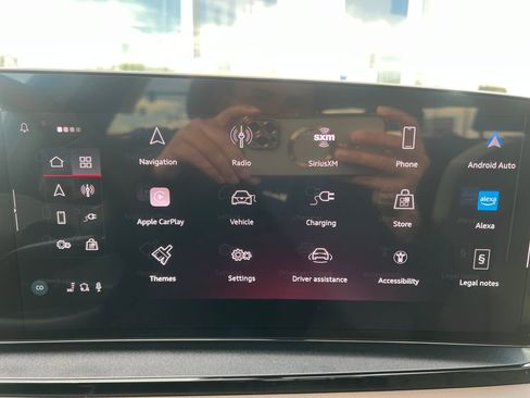 Used 2025 Audi Q6 e-tron Premium w/ Convenience Package image 19