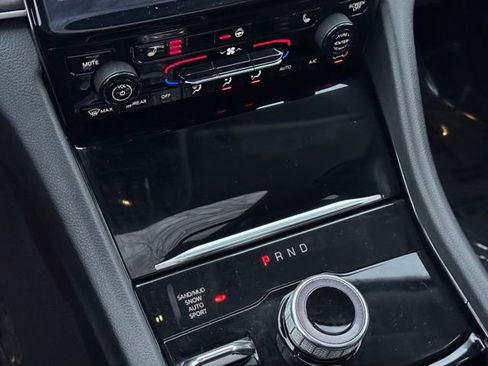 Used 2021 Jeep Grand Cherokee L Limited image 17