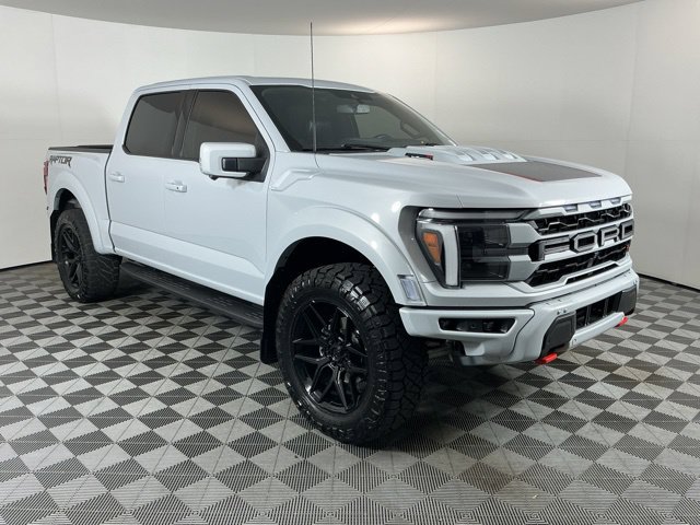 Used 2025 Ford F150 Raptor w/ Equipment Group 803A Raptor R AWD/4WD image 3