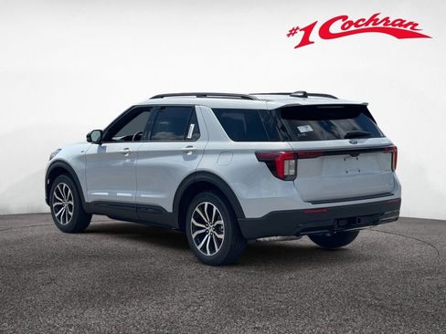 New 2026 Ford Explorer ST-Line AWD/4WD image 4