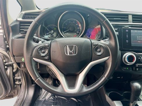 Used 2017 Honda Fit EX-L image 11
