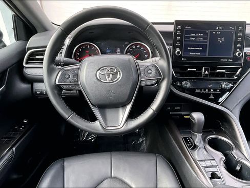 Used 2023 Toyota Camry XSE FWD image 6