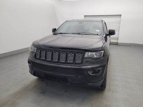 Used 2019 Jeep Grand Cherokee Altitude RWD image 15