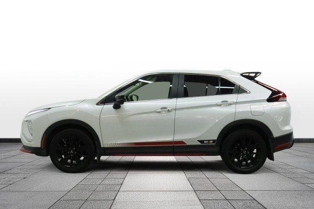 Used 2024 Mitsubishi Eclipse Cross LE AWD/4WD image 4