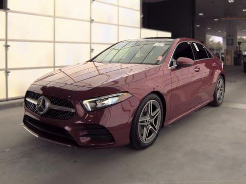 Used 2022 Mercedes-Benz A 220 4MATIC image 1