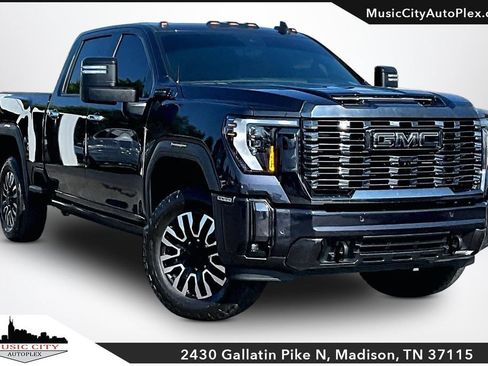 Used 2024 GMC Sierra 2500 Denali Ultimate w/ Max Trailering Package AWD/4WD image 1