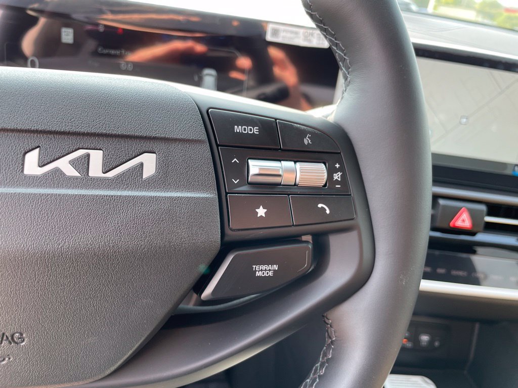 New 2026 Kia Sportage SX AWD/4WD image 23