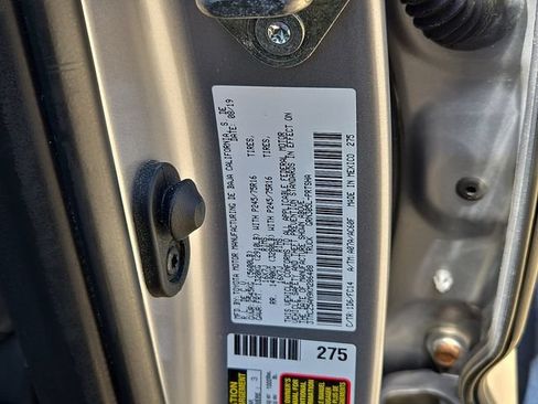 Used 2019 Toyota Tacoma SR5 AWD/4WD image 27