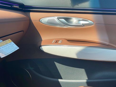 New 2026 Genesis GV70 2.5T Advanced AWD/4WD image 39