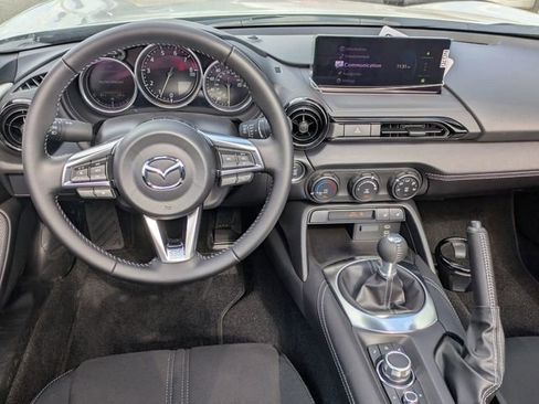 New 2025 MAZDA MX-5 Miata Club image 23