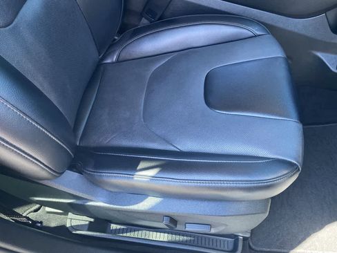 Used 2022 Ford Edge Titanium w/ Equipment Group 301A image 23