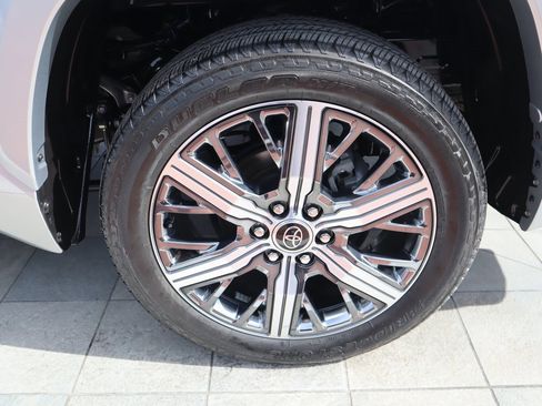 Used 2023 Toyota Tundra Capstone image 10