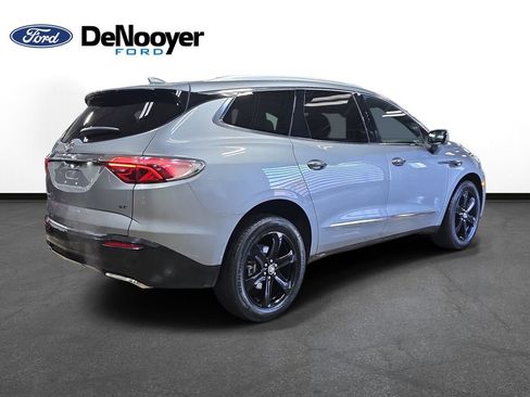 Used 2023 Buick Enclave Essence w/ Experience Buick Package AWD/4WD image 7