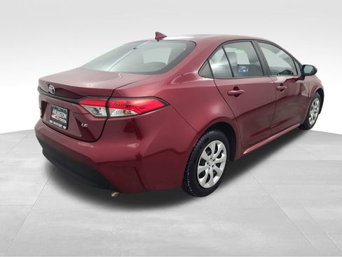 Used 2024 Toyota Corolla LE image 5