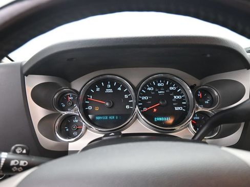 Used 2008 Chevrolet Silverado 1500 LT w/ Power Pack Plus AWD/4WD image 18