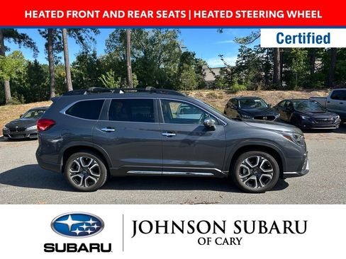 Used 2023 Subaru Ascent Touring AWD/4WD image 3