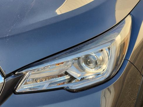 Used 2021 Subaru Ascent Limited w/ Technology Package image 9