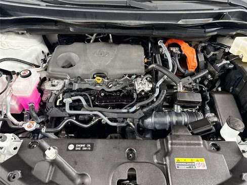 Certified 2023 Toyota Sienna XSE image 46