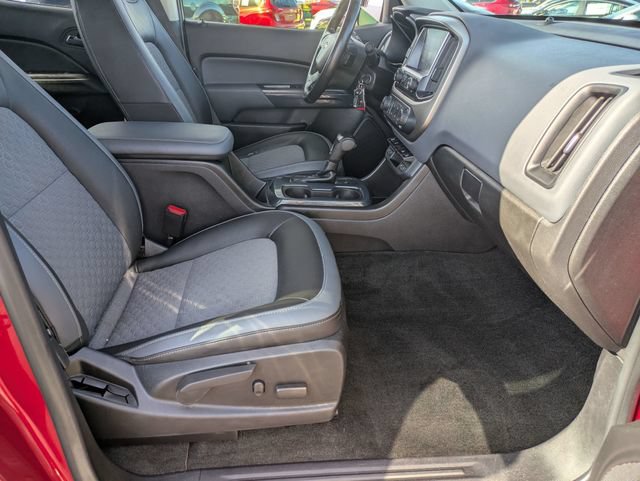 Used 2018 Chevrolet Colorado Z71 RWD image 25