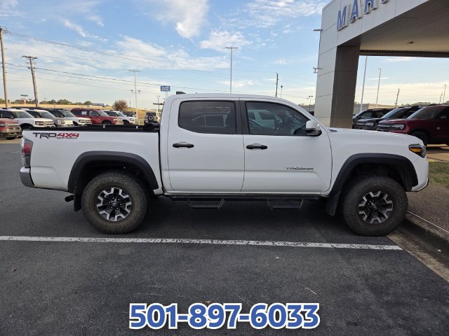 Used 2021 Toyota Tacoma TRD Off-Road AWD/4WD image 4