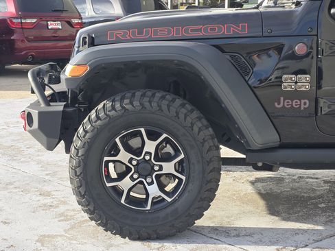 Used 2018 Jeep Wrangler Unlimited Rubicon image 8