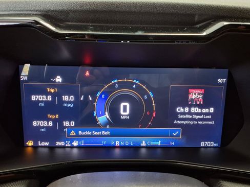 Used 2025 Chevrolet Colorado Z71 AWD/4WD image 29