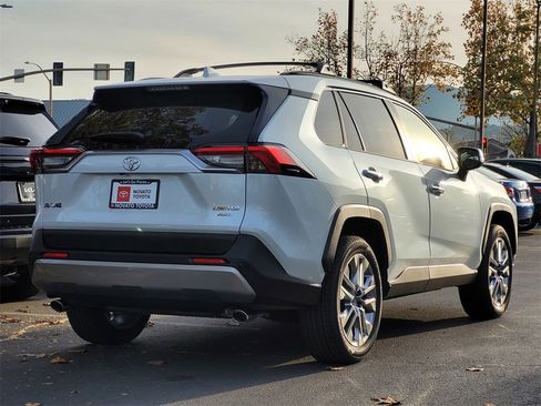New 2025 Toyota RAV4 Limited image 4