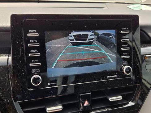 Used 2023 Toyota Camry SE image 12