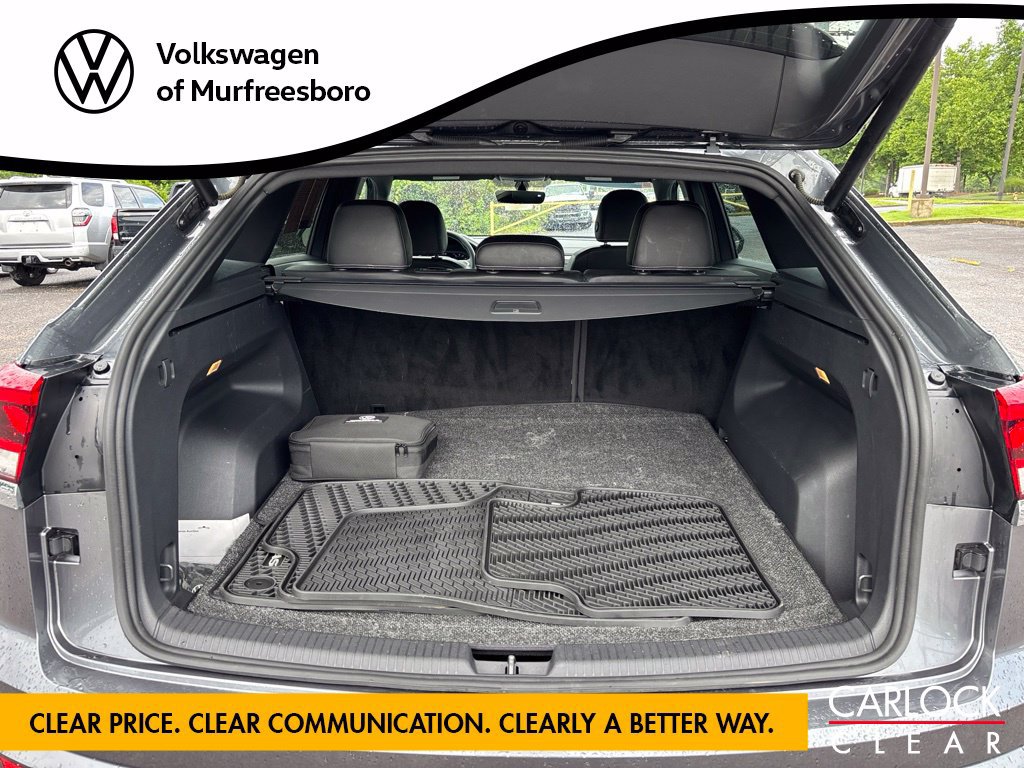 Certified 2023 Volkswagen Atlas Cross Sport SE FWD image 17