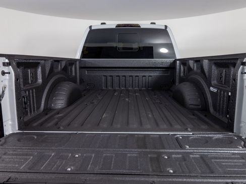 Used 2026 Ford F350 Platinum image 7