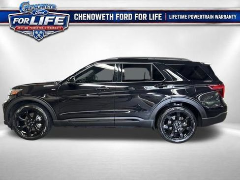 Used 2023 Ford Explorer ST-Line w/ Class IV Trailer Tow Package AWD/4WD image 2