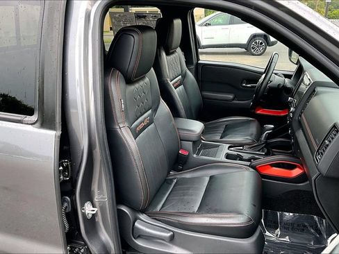 Used 2023 Nissan Frontier PRO-4X w/ Pro-4X Premium Package AWD/4WD image 32