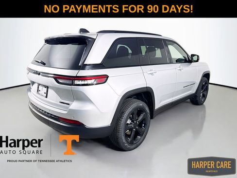 New 2025 Jeep Grand Cherokee Limited w/ Black Appearance Package AWD/4WD image 6