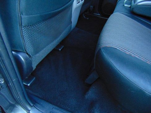 Used 2012 Toyota 4Runner SR5 image 10