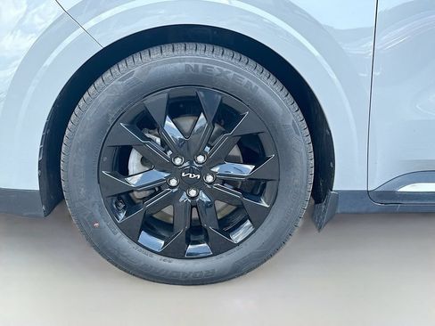 Used 2024 Kia Carnival SX FWD image 44