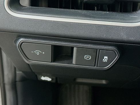 Used 2025 Kia K4 LXS image 17