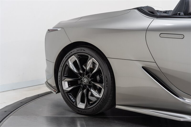 Used 2024 Lexus LC 500 Convertible w/ Touring Package RWD image 27