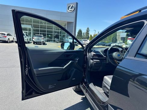Used 2025 Subaru Crosstrek 2.5i Wilderness w/ Crosstrek Mirror Package AWD/4WD image 10