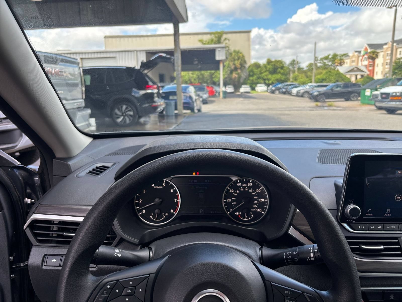 Used 2025 Nissan Altima 2.5 SV FWD image 33