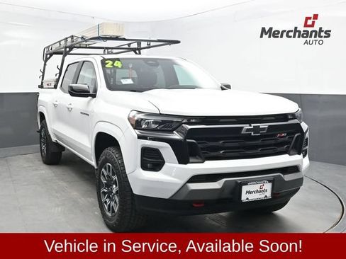 Used 2024 Chevrolet Colorado Z71 w/ Advanced Trailering Package AWD/4WD image 1
