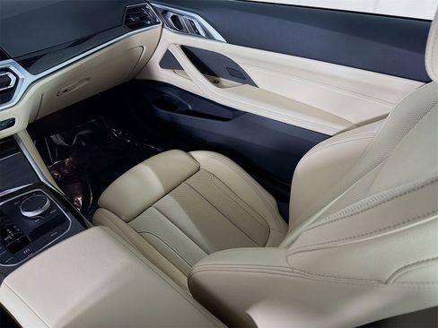 Certified 2023 BMW 430i Convertible w/ Premium Package image 24