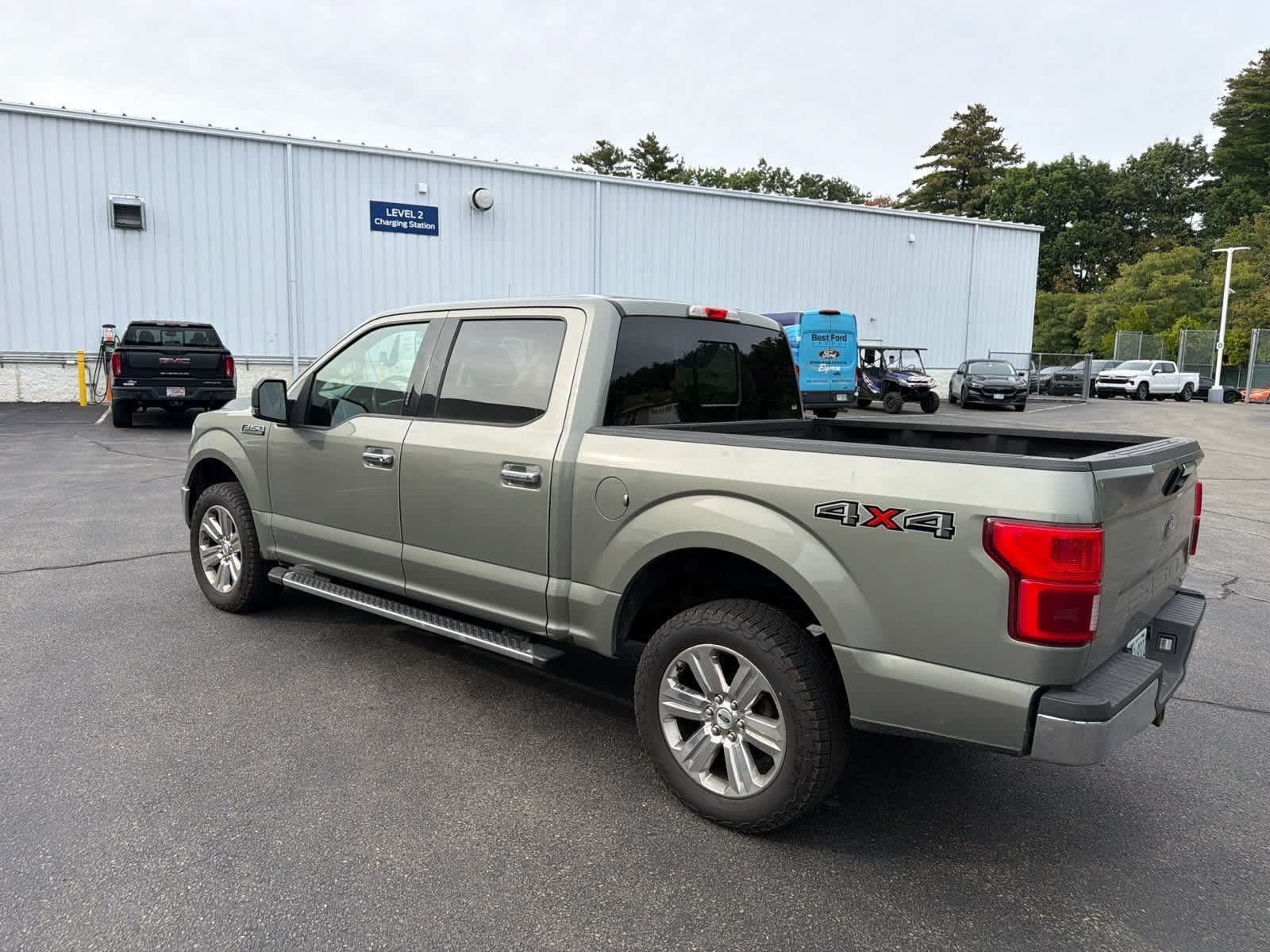 Used 2019 Ford F150 XLT w/ Equipment Group 302A Luxury AWD/4WD image 8