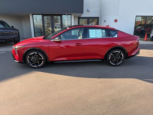 Used 2025 Kia K4 GT-Line w/ GT-Line Premium Package image 2