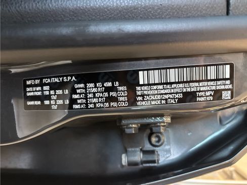 Used 2022 Jeep Renegade Latitude w/ Convenience Group AWD/4WD image 25