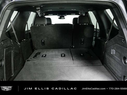 Used 2025 Chevrolet Tahoe LT AWD/4WD image 32