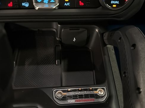 Used 2025 Ford Bronco Raptor AWD/4WD image 30