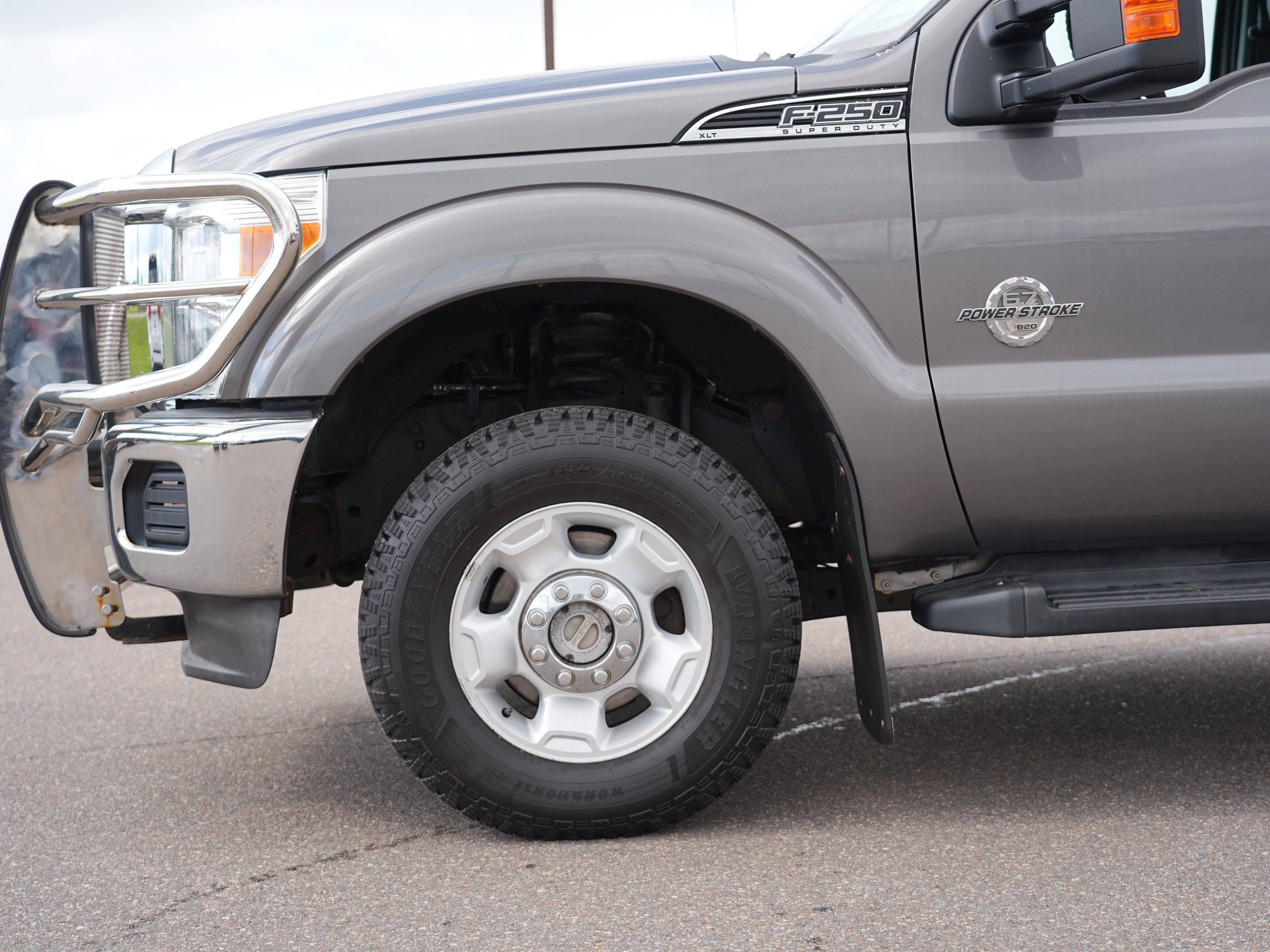 Used 2012 Ford F250 XLT w/ XLT Interior Pkg AWD/4WD image 11