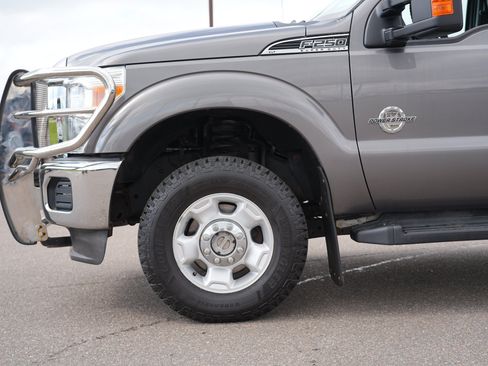 Used 2012 Ford F250 XLT w/ XLT Interior Pkg AWD/4WD image 11