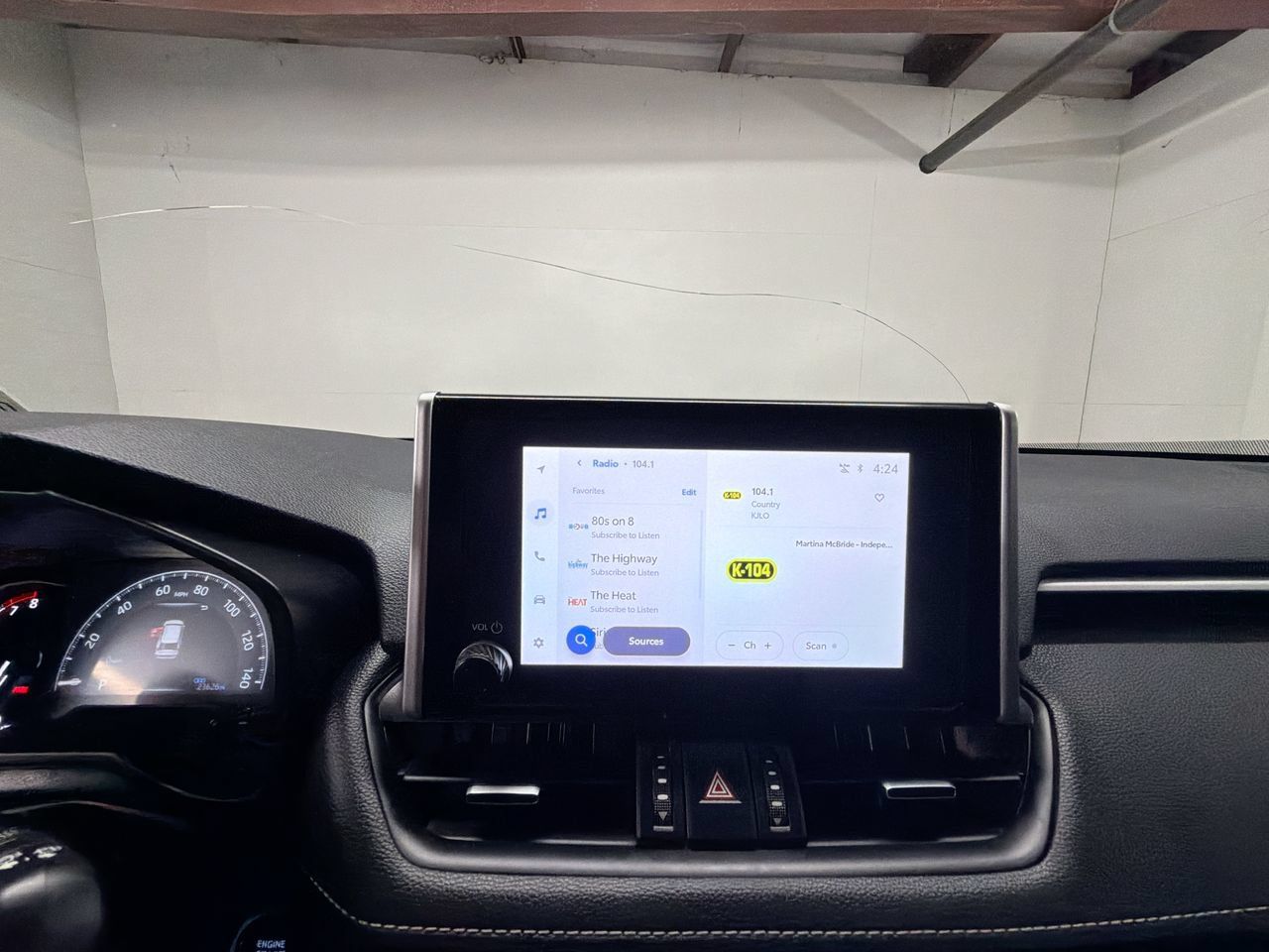 Used 2025 Toyota RAV4 XLE Premium FWD image 13